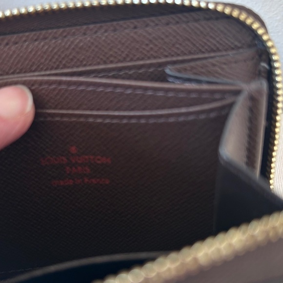 Louis Vuitton Damier Ebene Zippy Coin Purse - Picture 6 of 9